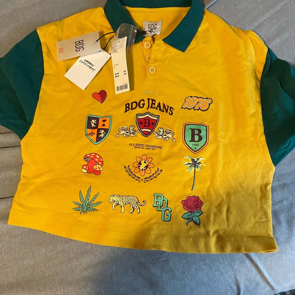 brand new with tags urban outfitters crop